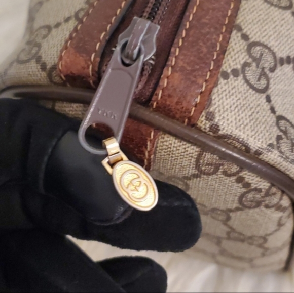 Vintage Gucci handbag - Picture 10 of 16